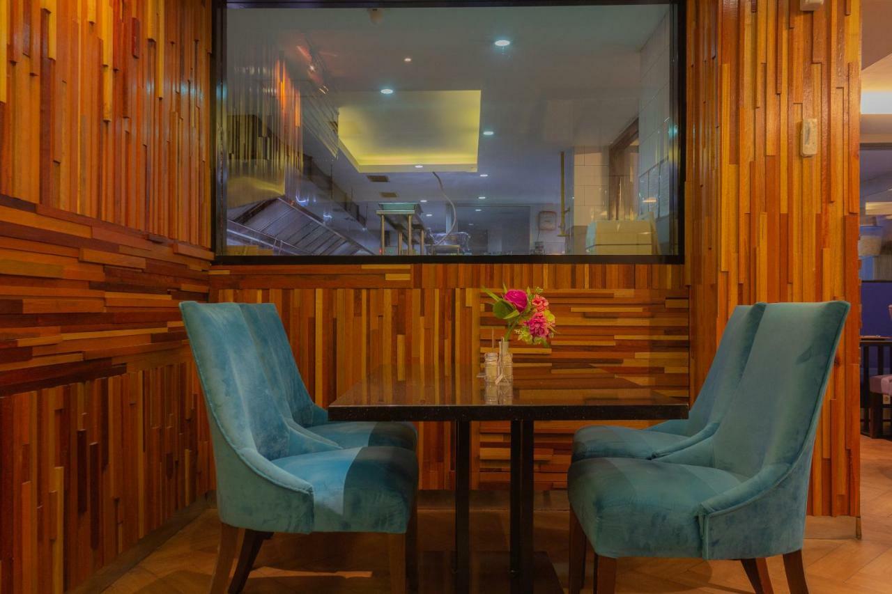 Collection O 7 Hotel Melawai Jakarta Ngoại thất bức ảnh