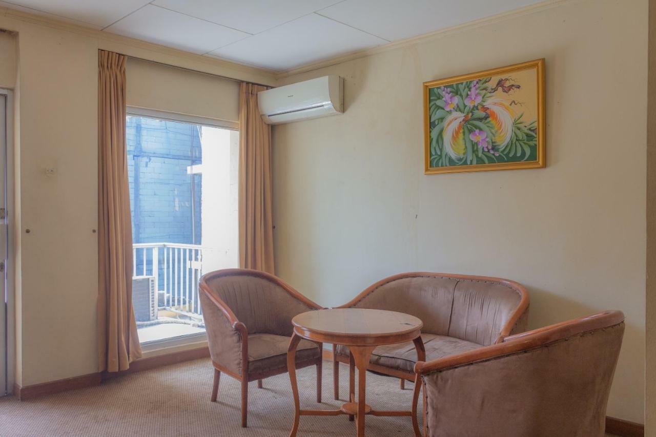 Collection O 7 Hotel Melawai Jakarta Ngoại thất bức ảnh