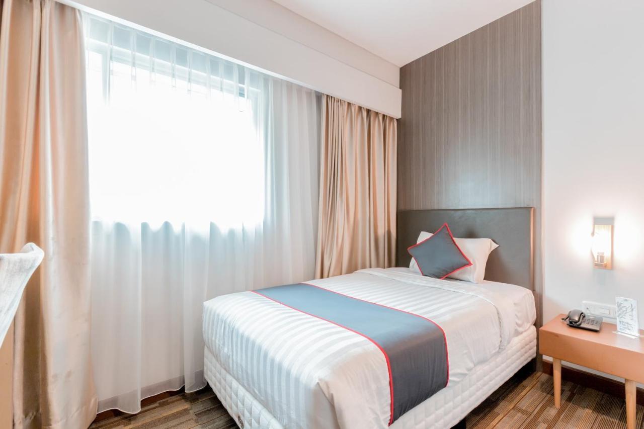Collection O 7 Hotel Melawai Jakarta Ngoại thất bức ảnh